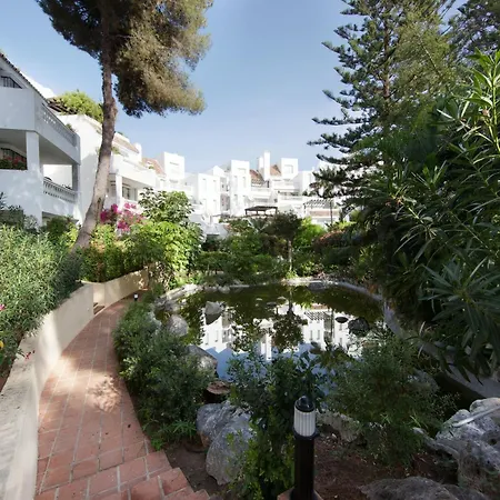 Apartment In Near The *